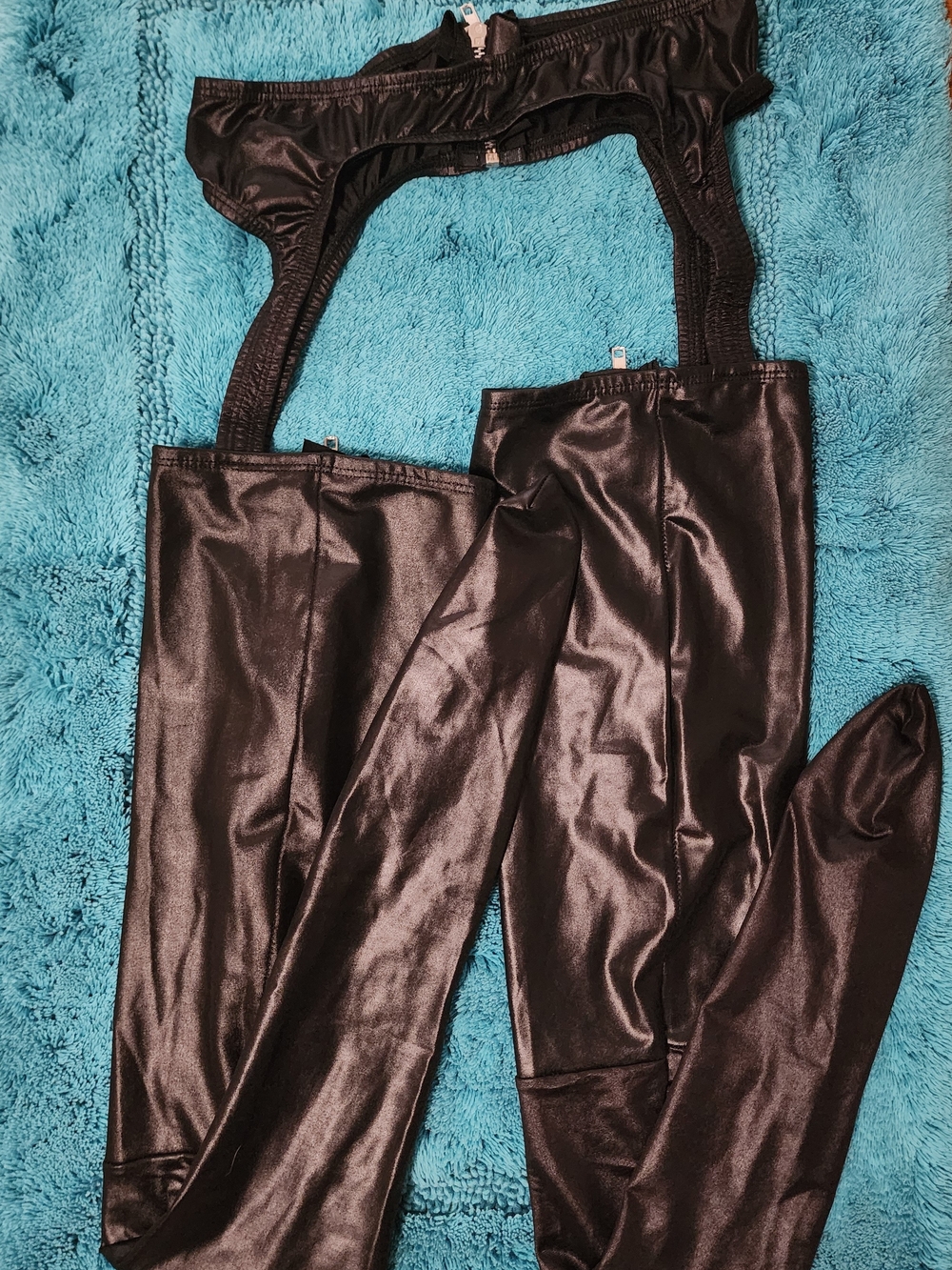 Women’s Black Faux Leather Suspender Pants Zip Up Thigh High